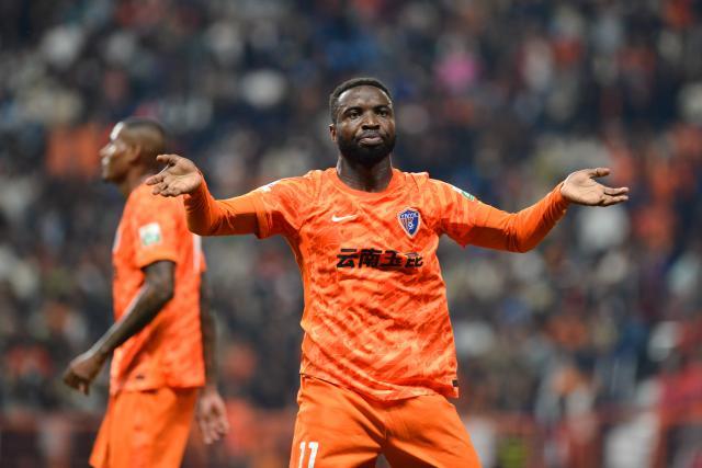 kaiyun-【中超】奥斯卡双响谢文能染红 玉昆4比0泰山