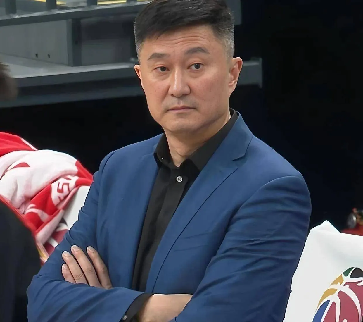 随着上海、辽篮大胜，CBA又乱了！广东杀回第三，北京无缘四强